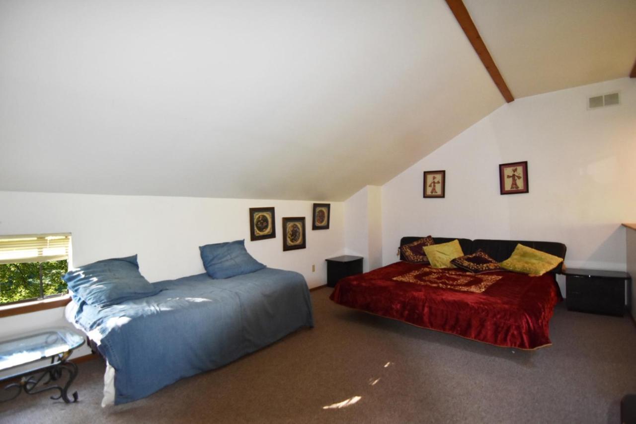 布什基尔 Private House旅馆 外观 照片